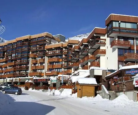 Apartment Neves - 4 Personnes Dans Le Quartier Anime De La Station Mae-7704 Val Thorens